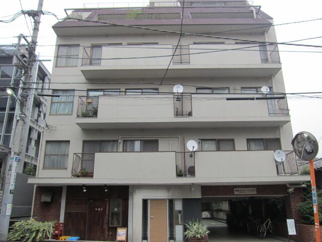 建物外観　南青山ロータリーマンション