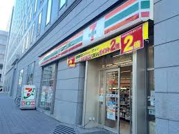 コンビニ　セブンイレブン 大阪宮原4丁目店（コンビニ）まで103m