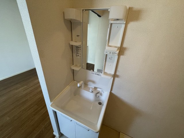 洗面設備　洗面化粧台付き☆