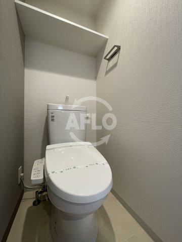 トイレ　Attirant西三国　トイレ