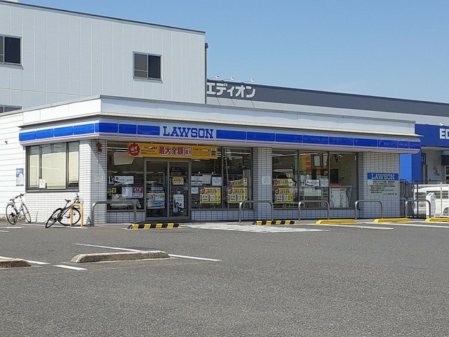 コンビニ　ローソン様（コンビニ）まで516m