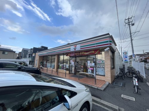 コンビニ　セブンイレブン宮根台1丁目店（コンビニ）まで661m