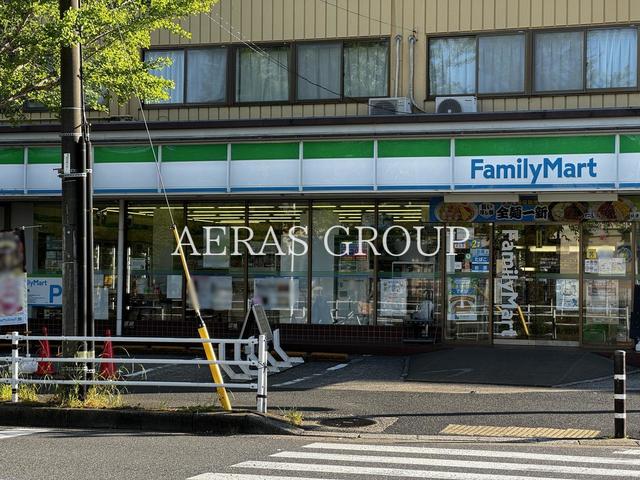 コンビニ　ファミリーマート 高洲二丁目店（コンビニ）まで572m