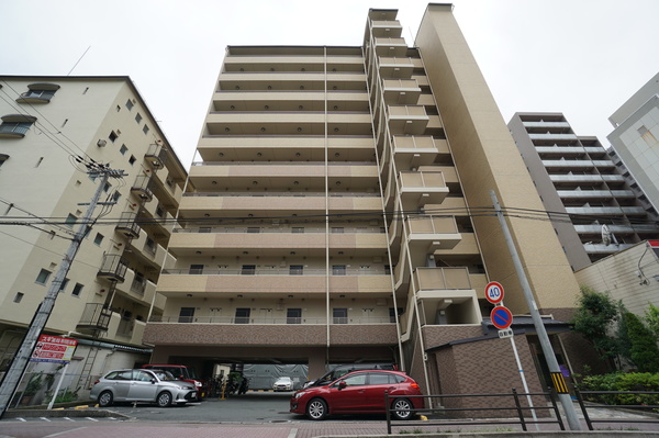 建物外観　オンライン内覧実施中