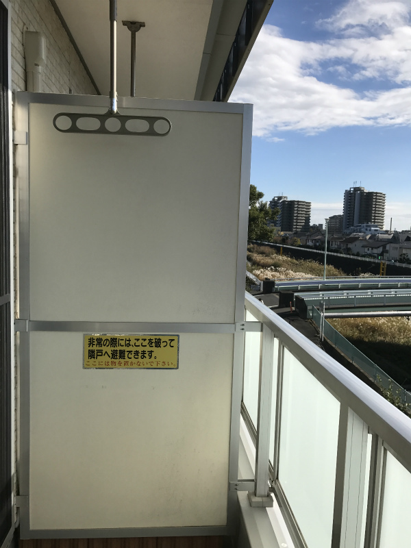 バルコニー