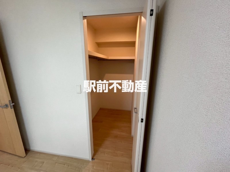 収納　間取り反転タイプ