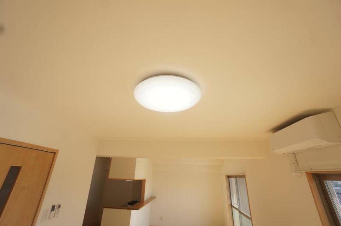 その他設備　照明器具