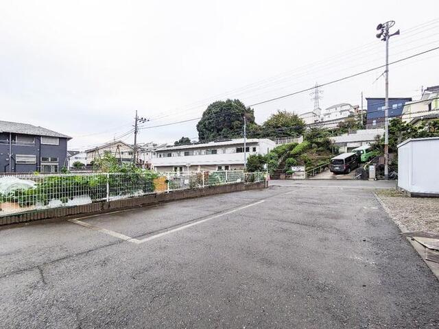 駐車場　フォレスタ野川駐車場１