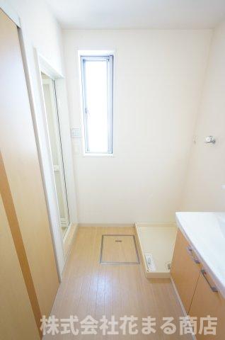 洗面設備　物件、駅でお待ち合わせでのご案内歓迎！