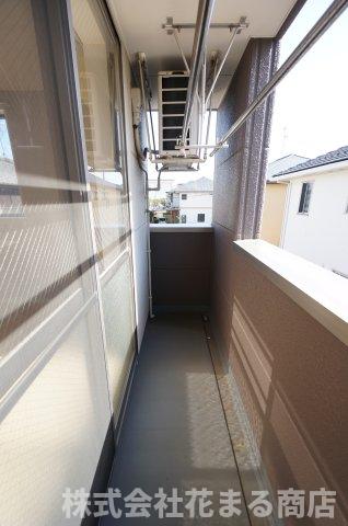 バルコニー　物件、駅でお待ち合わせでのご案内歓迎！