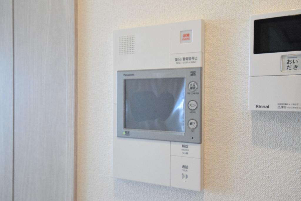 セキュリティ　カメラ付インターホン