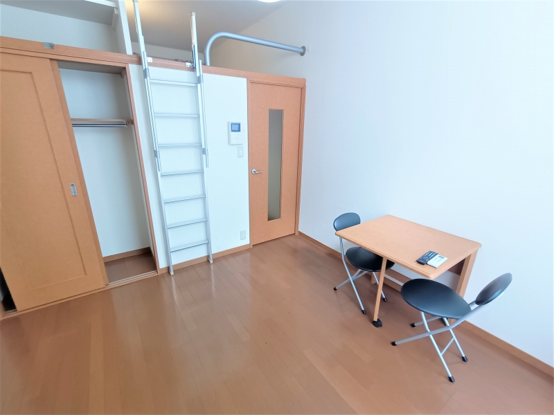 その他部屋・スペース　家具設置有のお部屋です。