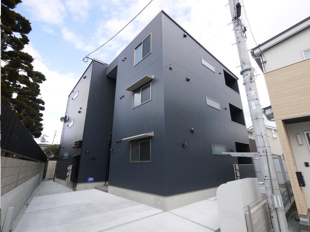 建物外観　「ＤＵＥＮＤＥ　Ｎ」外観写真