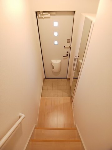 玄関　シンプルで使いやすい玄関です