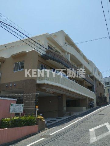 建物外観　落ち着いた雰囲気の外観です