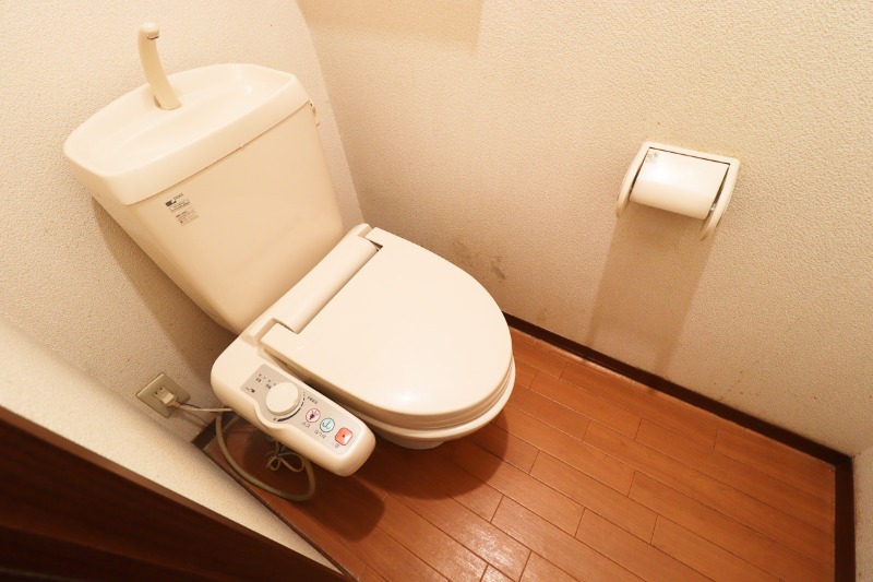 トイレ　図面と現状に相違がある場合には現状を優先