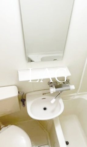 洗面設備　洗面台です。