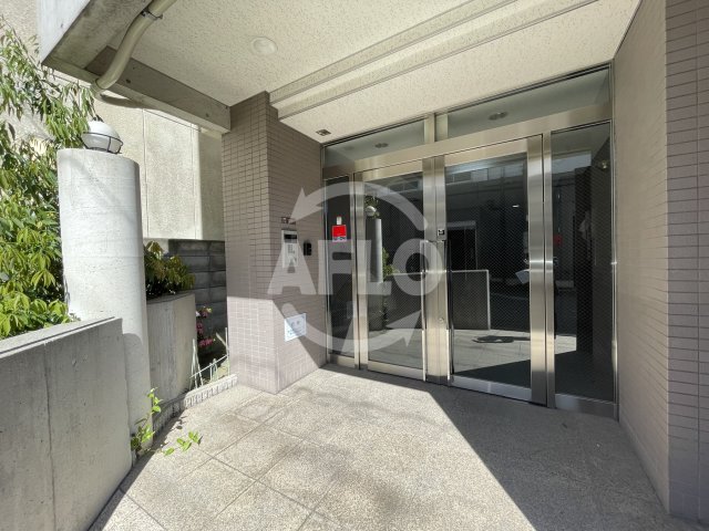 エントランス　M s court　エントランス