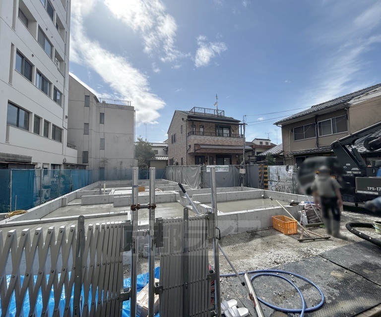 その他　・建築中