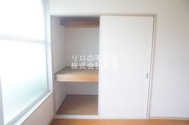 収納　奥行のある収納付です！増えがちな荷物をスッキリ収納できます！