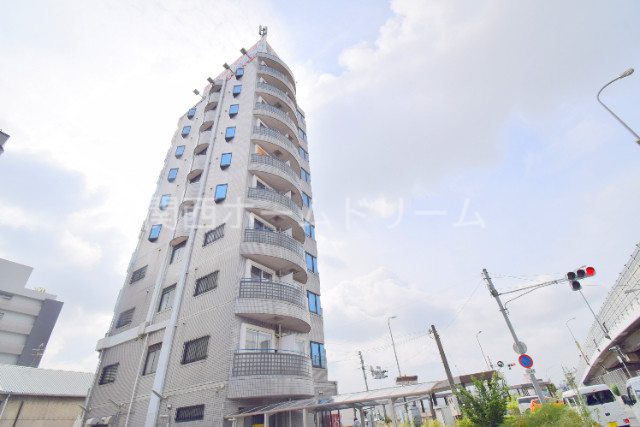 建物外観　外観写真（昼）