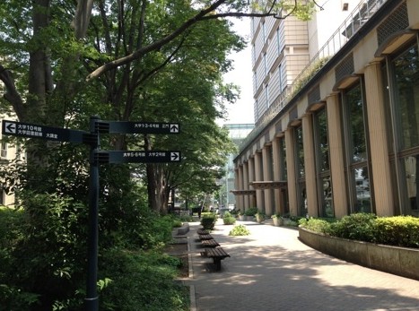 図書館　武蔵大学図書館（図書館）まで200m