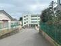 小学校　流山市立向小金小学校（小学校）まで604m