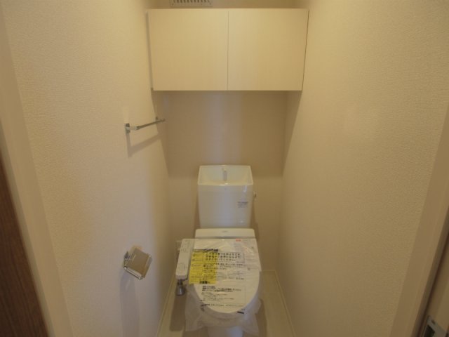 トイレ　※同じ間取りの別部屋のお写真です※