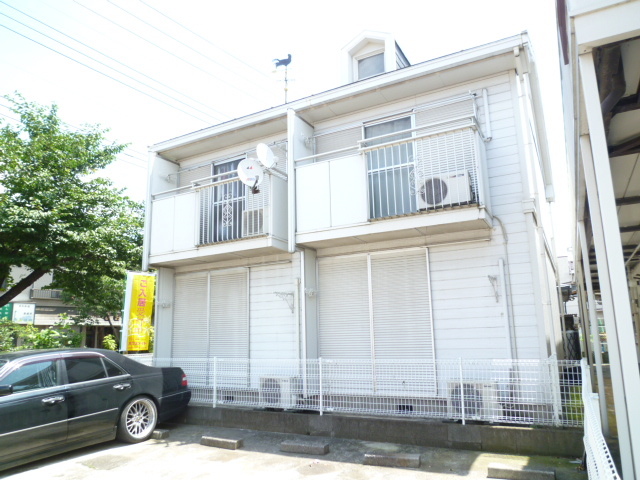 建物外観　★１フロア２住戸なので全室角部屋★