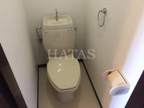 トイレ　同物件別部屋です