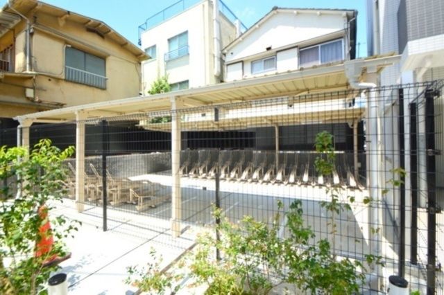 駐車場　駐輪場