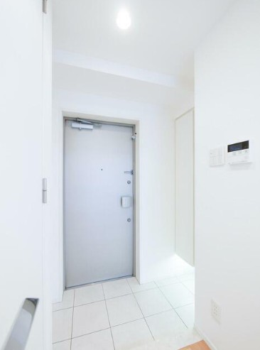 玄関　同タイプのお写真です