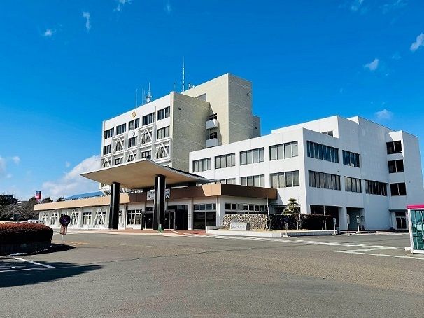 役所　名取市役所（役所）まで1900m