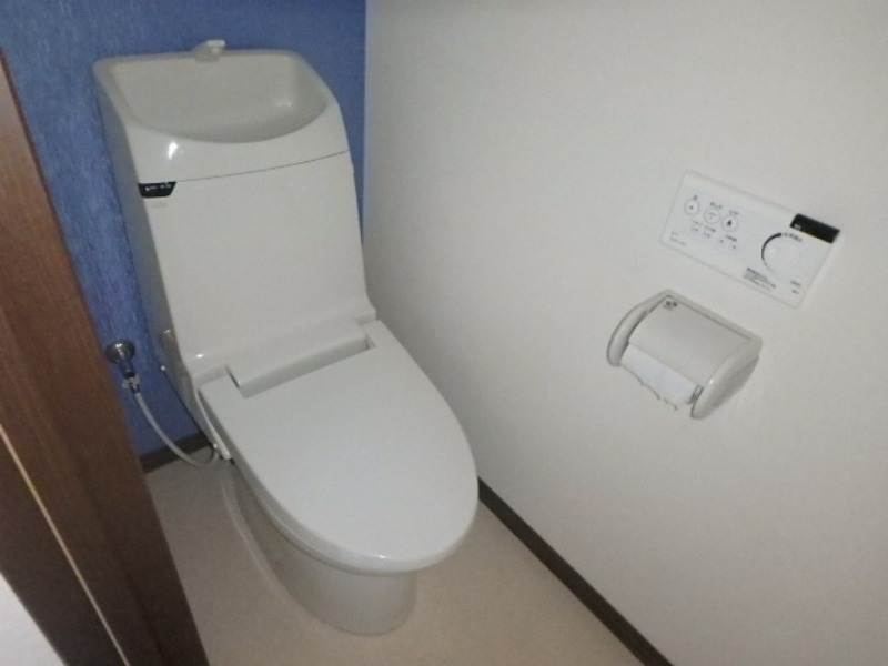 トイレ　図面と現状に相違がある場合には現状を優先