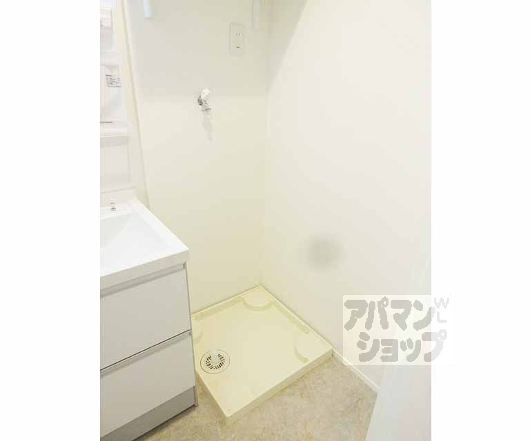 洗面設備　室内洗濯機置き場あり