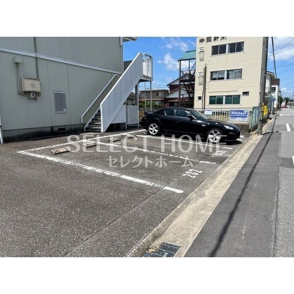 駐車場　駐車場です