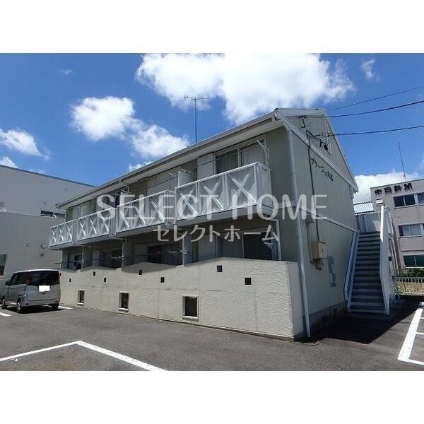 建物外観　外観は落ち着いています
