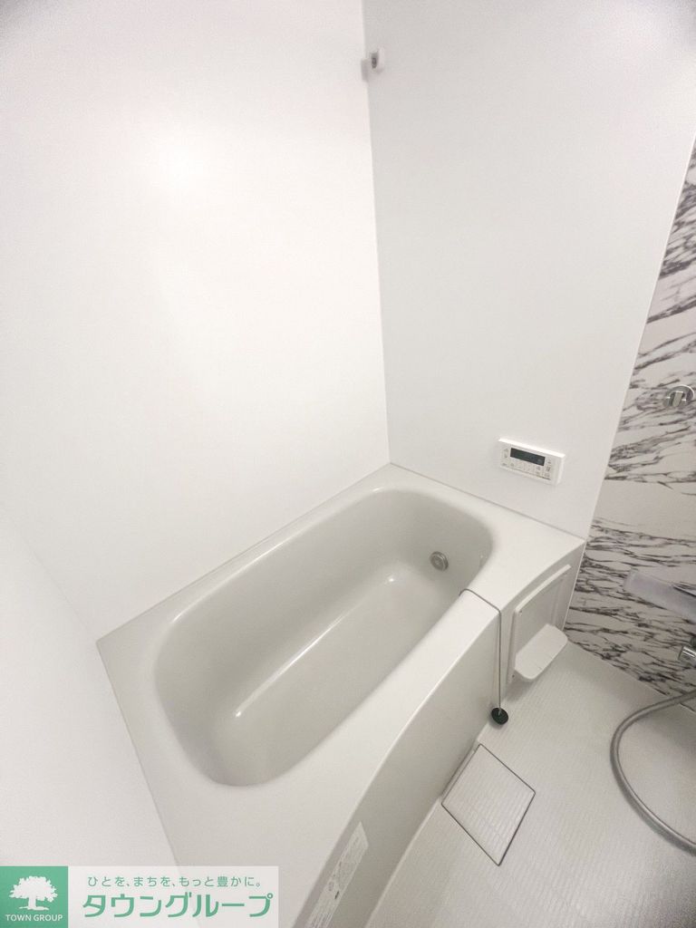 バス・シャワールーム　別部屋参考写真