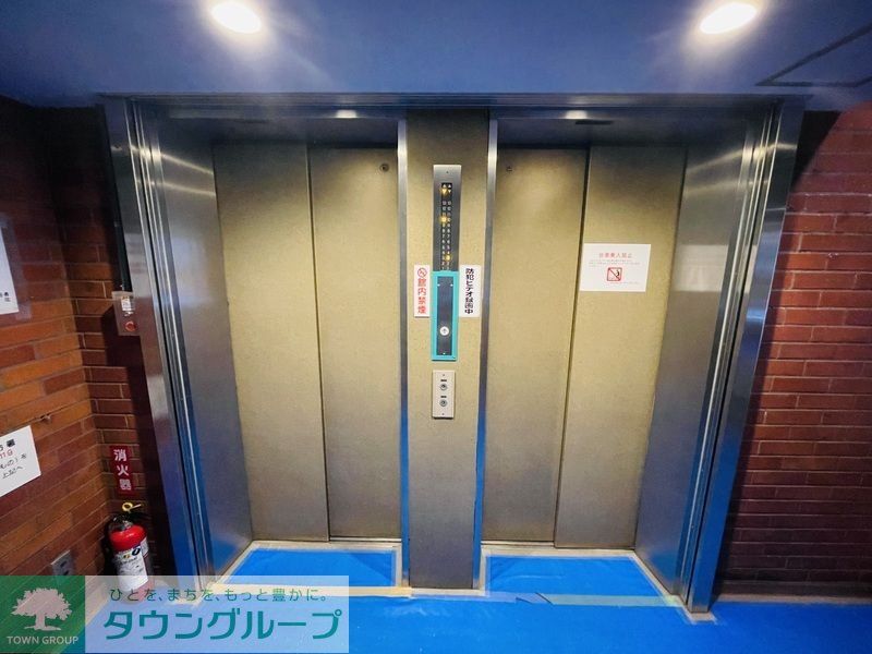 ロビー