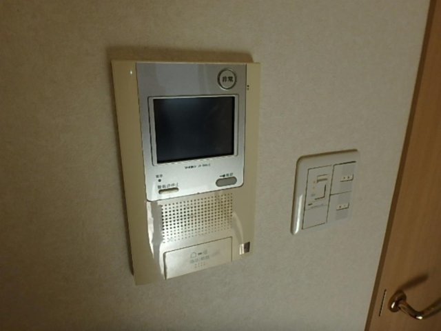 セキュリティ　モニター付きインターホン