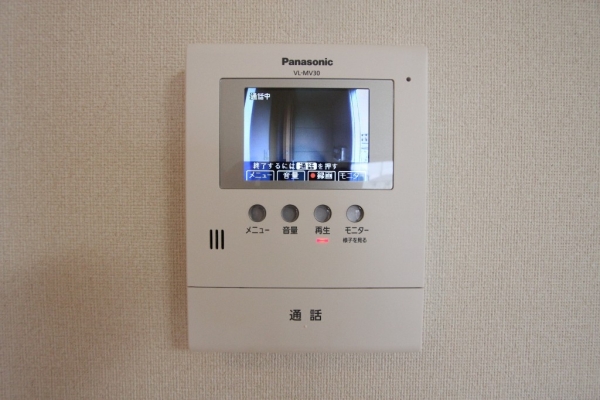 セキュリティ　TVモニター付きで来客対応も安心♪