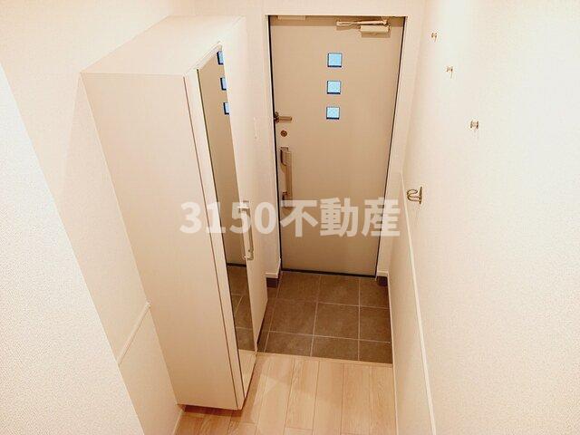 玄関　落ち着いた玄関です