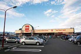 スーパー　ベルク飯塚店（スーパー）まで280m
