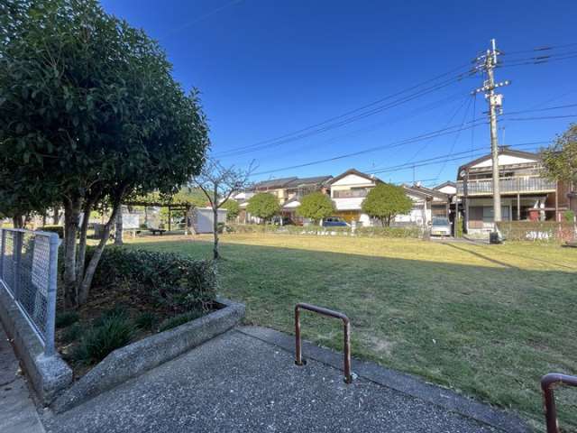 公園　西山山田公園(神田)（公園）まで2341m