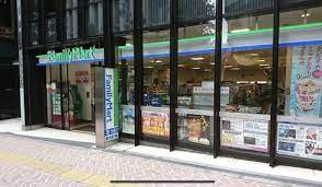 コンビニ　ファミリーマート渋谷原宿通り店（コンビニ）まで416m