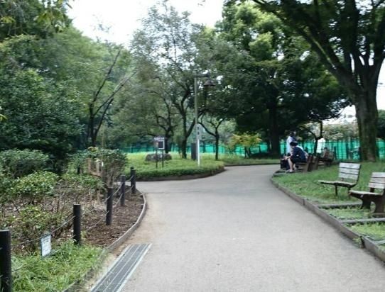 公園　駒場野公園（公園）まで880m