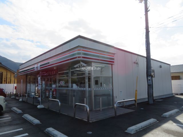コンビニ　セブンイレブン　千丁駅東店（コンビニ）まで107m