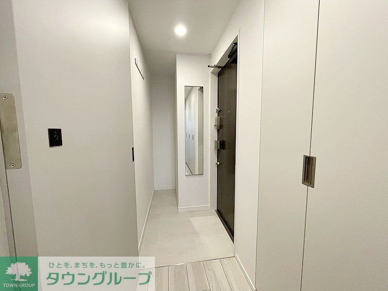 玄関　お問合せは(株)タウンハウジングレジデンス事業部【03-…