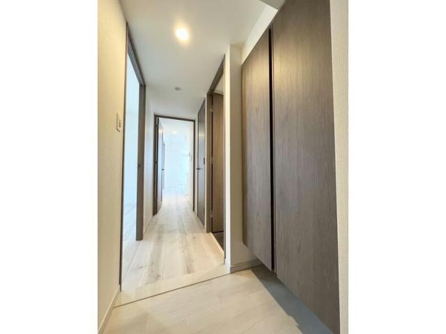 S-RESIDENCE高岳clarityの玄関写真