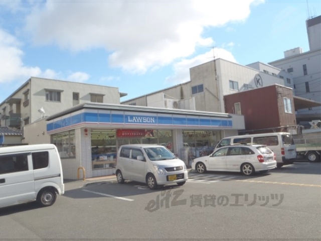 コンビニ　ローソン西京極北庄境町店（コンビニ）まで200m